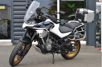 CF MOTO 800 MT