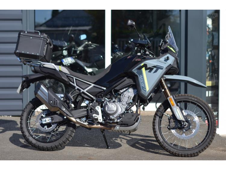 CF MOTO MT 450