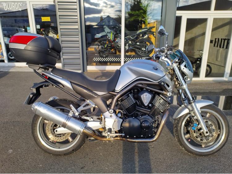 YAMAHA BT 1100 BULLDOG  --  2004  --  